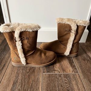 Women’s Air Walk Boots